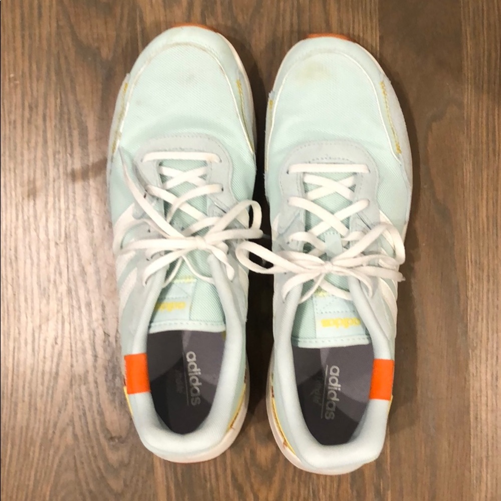 Running shoes